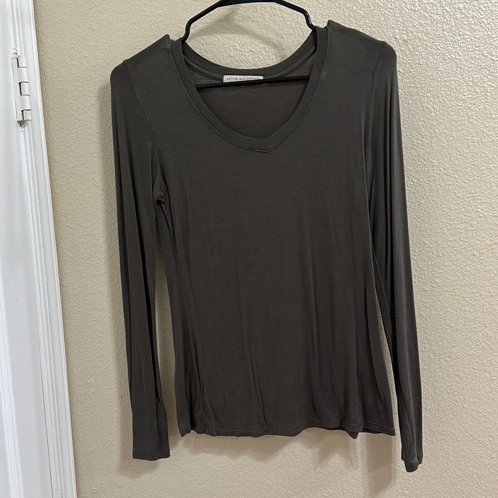 Women's long sleeve shirt